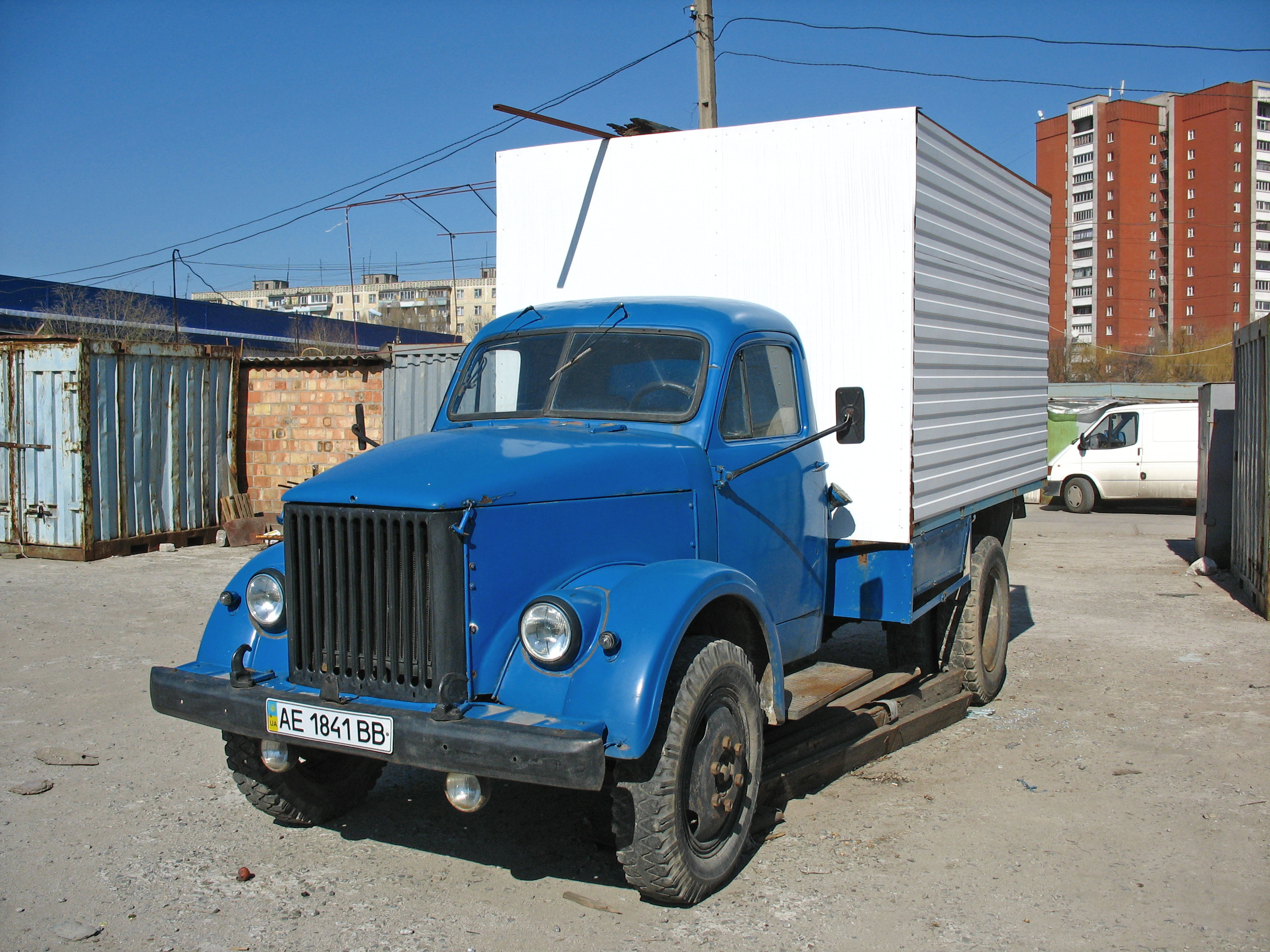 1. К
2. чему
3. снится
4. газончик