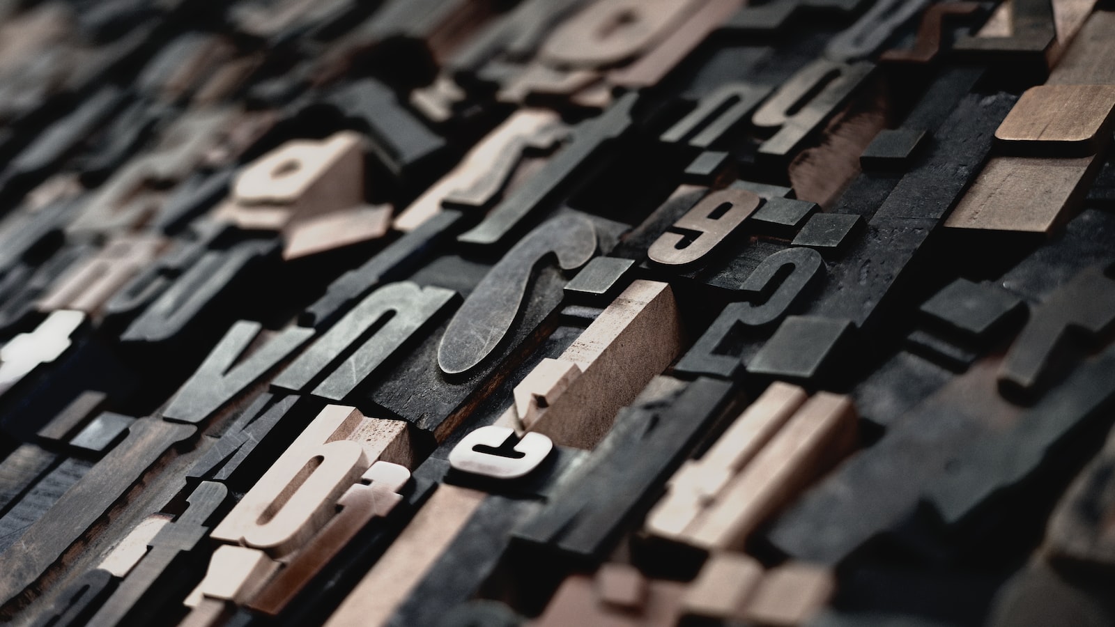 - преодоление
- страха
- унижения
- снится
- make
- a
- list
- of
- words
-⁣ that
-‍ can
- be
- extracted
- from
- this
- phrase