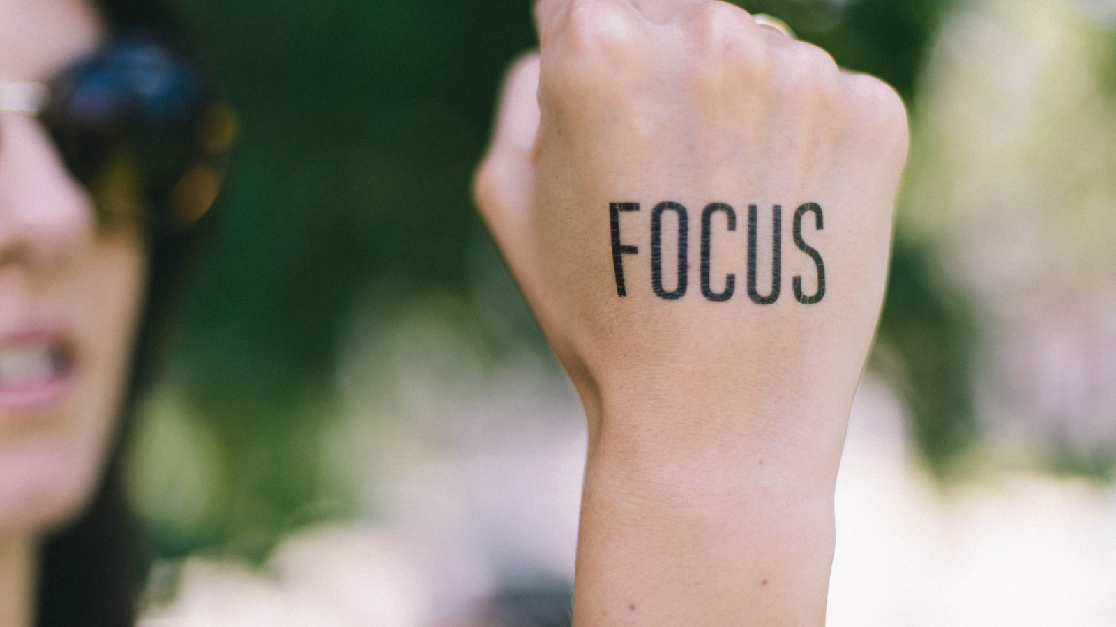 - К
- чему
- снится
- находка
- сундука
- с
- золотом
- make
- a
- list
-⁣ of
- words
-‍ that
- can
- be
- extracted
- from
- ​this
- phrase