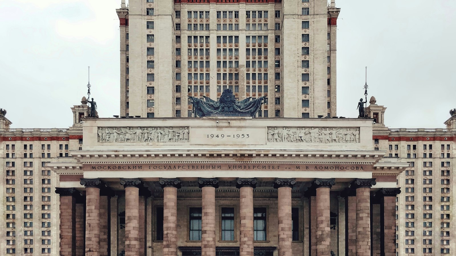 1. култышка
2. снится
3. чему
4. к
5. что
6. культ
7. тышка
8. сниться
9. культяшка