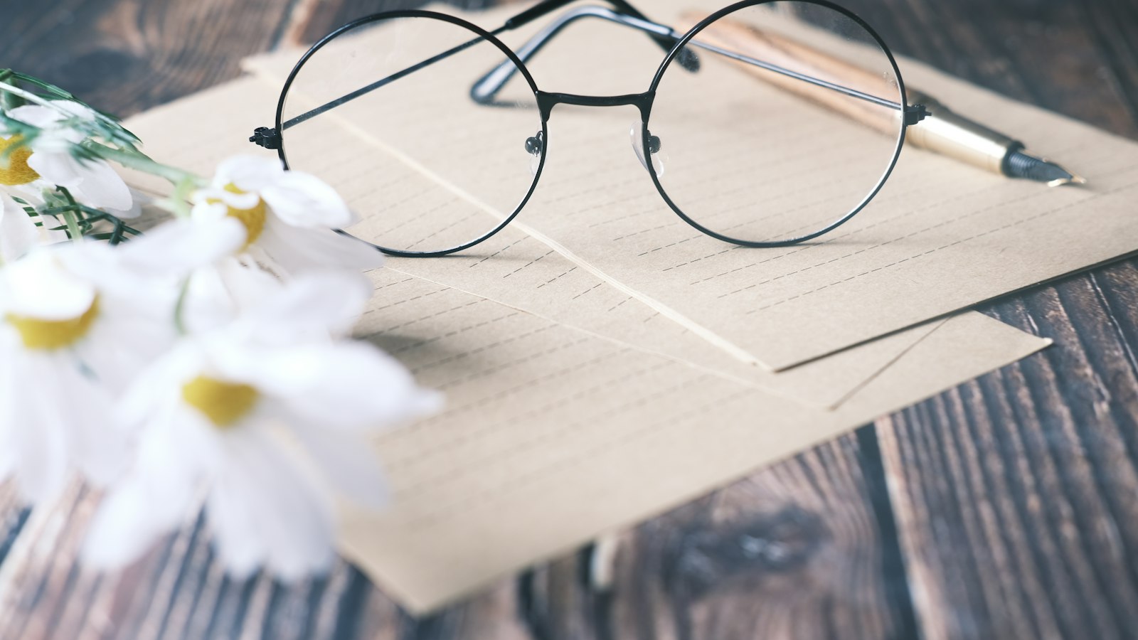 Here is a list of words that can be extracted from the phrase ⁣ 