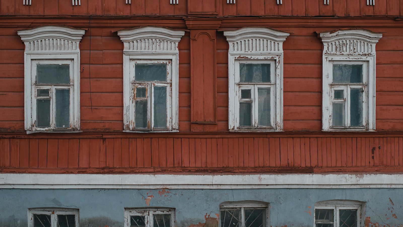 Судя‌ по‌ данной фразе 